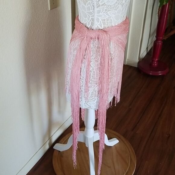 Fringe Wrap   - Picture 3 of 8